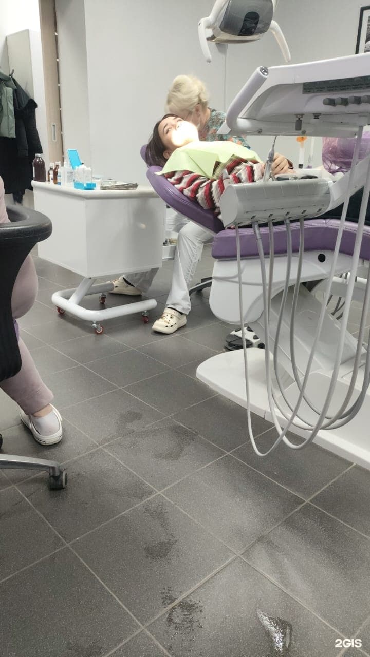 Stom Clinic, стоматология - фото 6