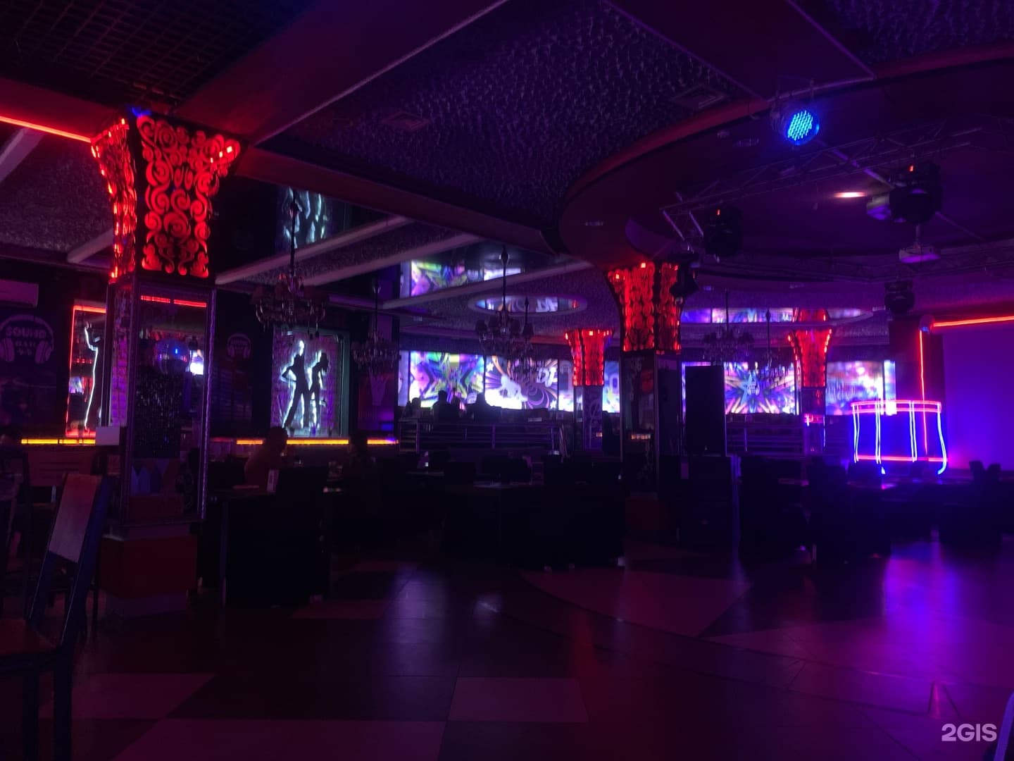 Sound Bar, караоке-бар