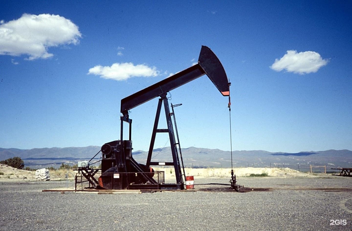 НИПИнефтегаз, компания