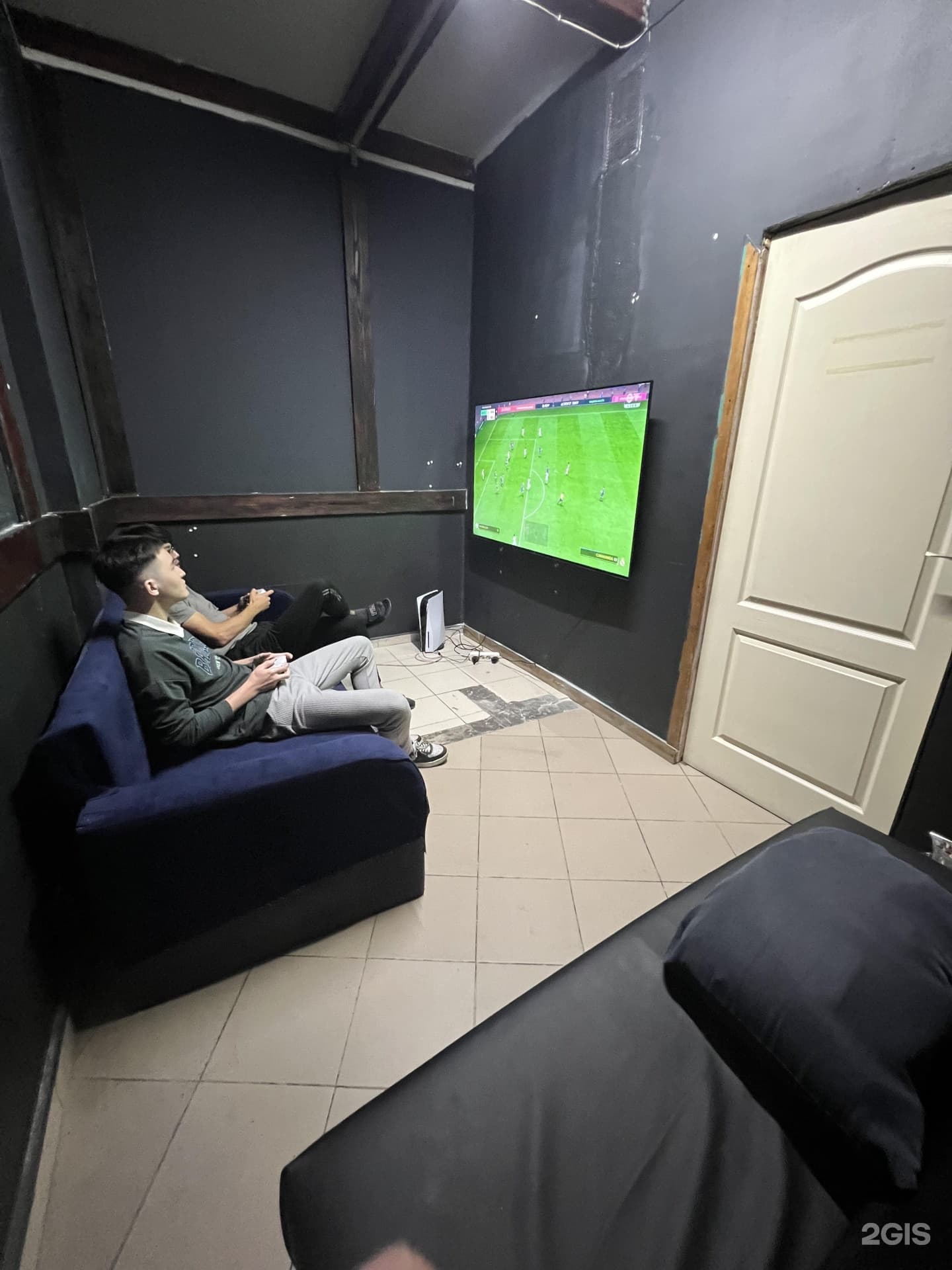 Versus, игровой клуб - фото 10